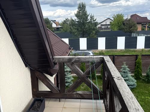 будинок за адресою с. Крячки, Добра, 7