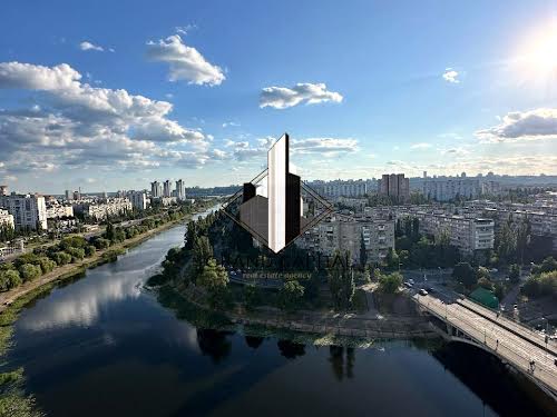 квартира за адресою Соборності просп. (Возз'єднання), 30-А