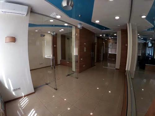 комерційна за адресою Дніпровська набережна вул., 26-А