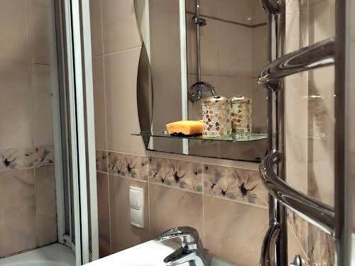 квартира за адресою Тростянецька вул., 7