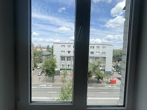 квартира за адресою Миру просп., 5