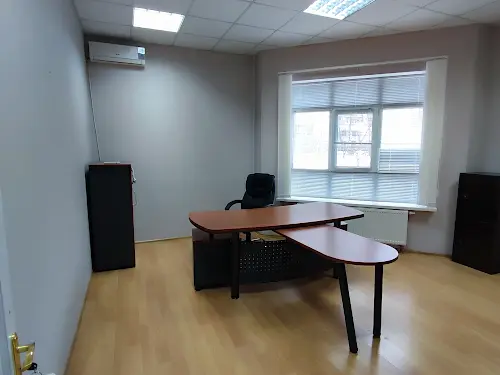 комерційна за адресою Кловський узвіз, 7a