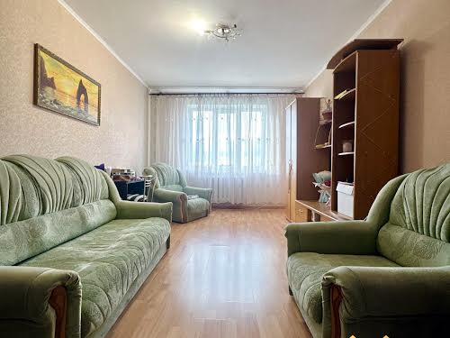 квартира за адресою Юності вул., 1