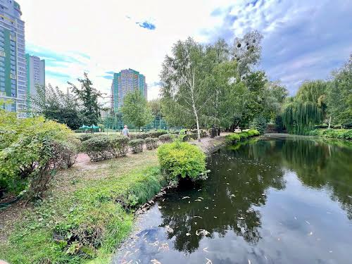квартира по адресу Вышгородская ул., 45