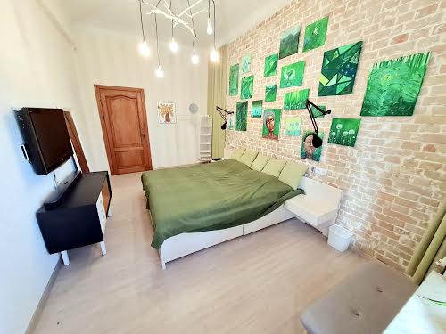 квартира за адресою Стратегічне шосе (Науки), 35
