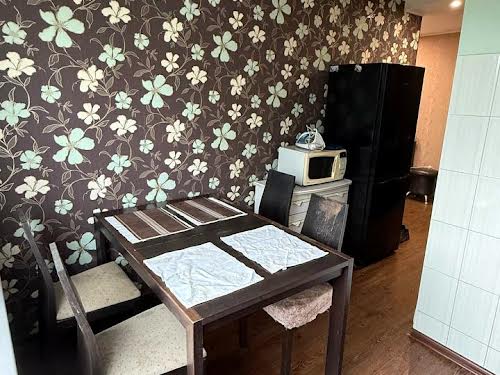 квартира за адресою Леся Курбаса просп., 4