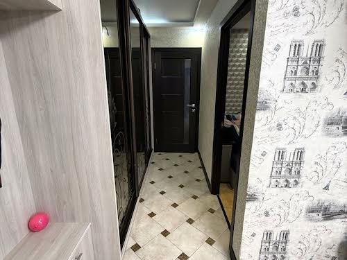 квартира за адресою Братиславська вул., 13