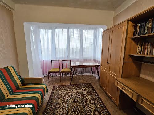 квартира за адресою Київ, Братиславська вул., 40А