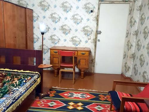 квартира за адресою Макарова вул. (Більшовицька), 19