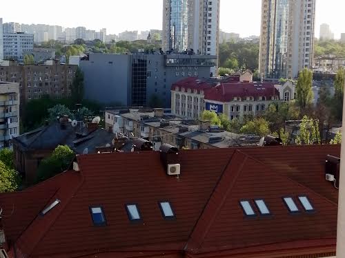 квартира по адресу Кирилло-Мефодиевская ул., 2