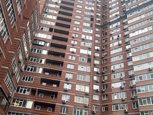 квартира за адресою Ревуцького вул., 9