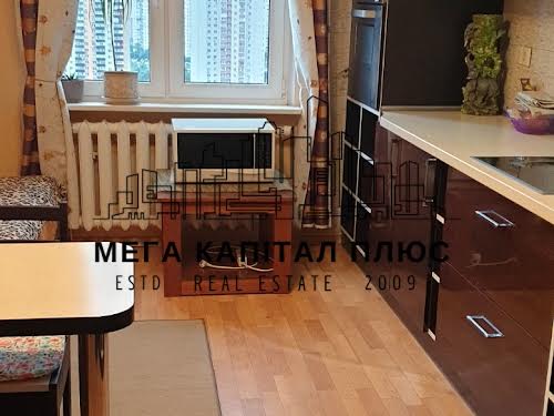 квартира за адресою Урлівська вул., 30