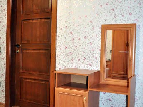 квартира за адресою Олени Пчілки вул., 2