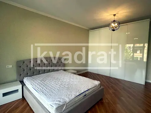 будинок за адресою смт. Козин, Лугова вул., 38