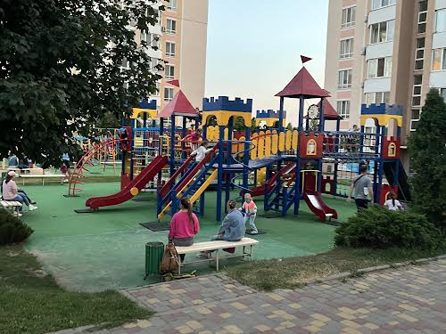 квартира по адресу Леси Украинки бульв., 10