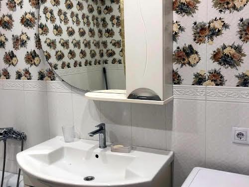 квартира за адресою Михайла Максимовича вул. (Онуфрія Трутенка), 7-А