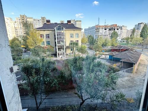 квартира за адресою Мішуги, 3