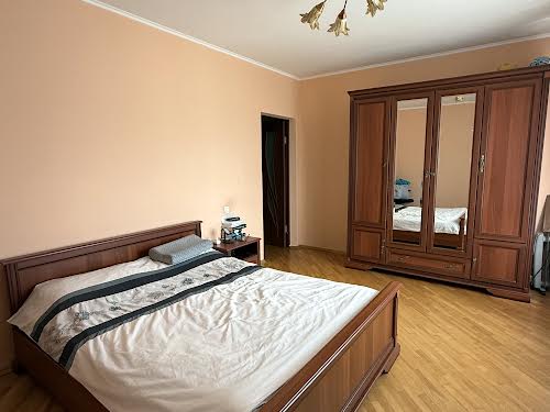 квартира за адресою Ніжинська вул., 5