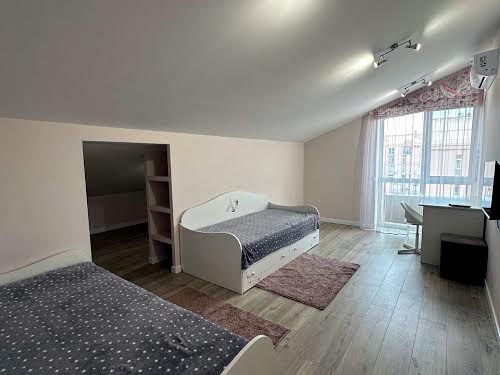 квартира за адресою Регенераторна вул., 4
