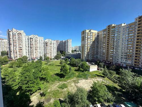 квартира за адресою Петра Григоренка просп., 28-А