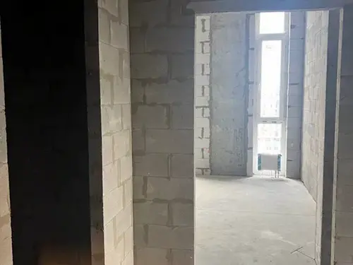 квартира за адресою Салютна вул., 2к18