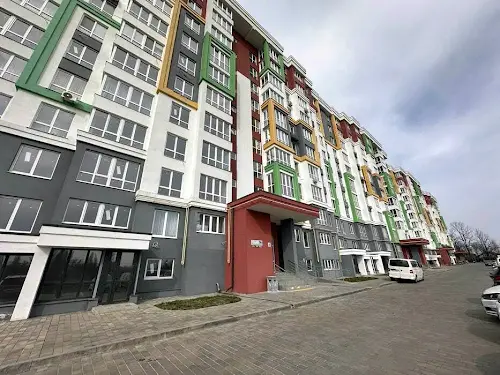 квартира по адресу Машинобудівників ул., 16
