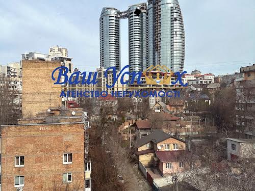 комерційна за адресою Академіка Філатова вул., 5