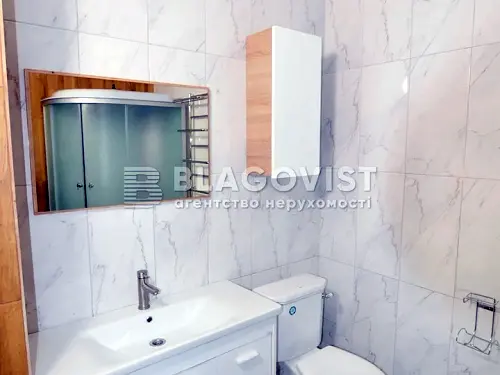 квартира за адресою Дмитрівська, 60/19