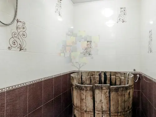коммерческая по адресу Петра Калнишевського ул. (Михайла Майорова), 7