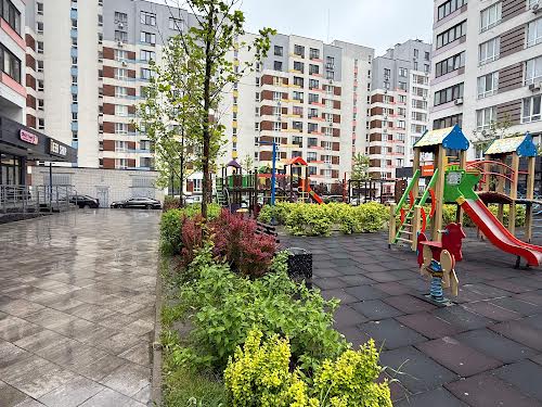 квартира за адресою Освіти вул., 19