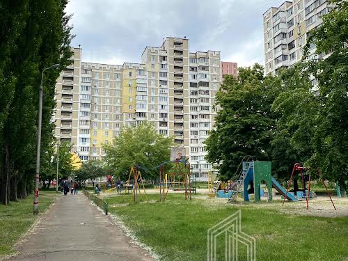 квартира по адресу Киев, Ревуцкого ул., 7а