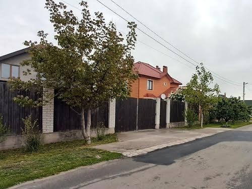 будинок за адресою с. Тарасівка, Садова вул.