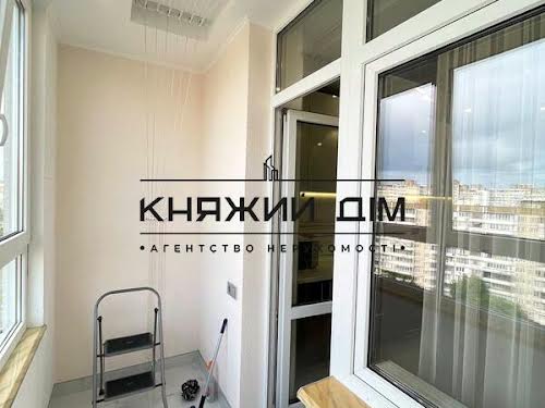 квартира за адресою Київ, Драгоманова вул., 10