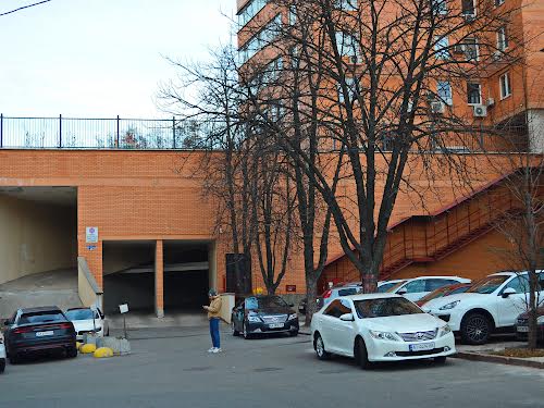 квартира по адресу Calle Dilova ул. (Димитрова), 2-Б