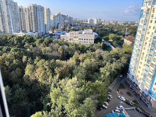 квартира по адресу Авиаконструктора Игоря Сикорского ул. (Танковая), 4