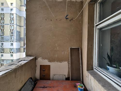 квартира за адресою Вахтанга Кікабідзе вул. (Булгакова), 18