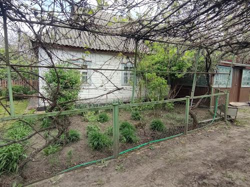 дом по адресу с. Александровка, Центральна, 102
