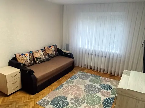 квартира за адресою Рональда Рейгана вул., 11-А
