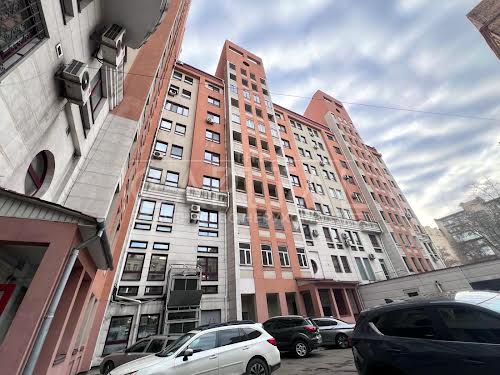 квартира за адресою Шота Руставелі вул., 44