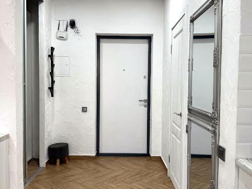 квартира за адресою Митрополита Василя Липківського вул. (Урицького), 38
