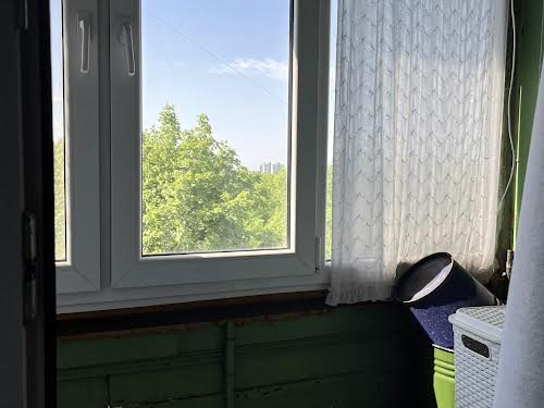 квартира по адресу Гвардейцев-Широнинцев ул., 79а