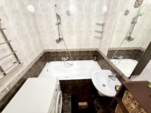 квартира за адресою Оноре де Бальзака вул., 83/2
