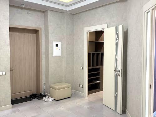 квартира по адресу Евгения Коновальца ул. (Щорса), 44
