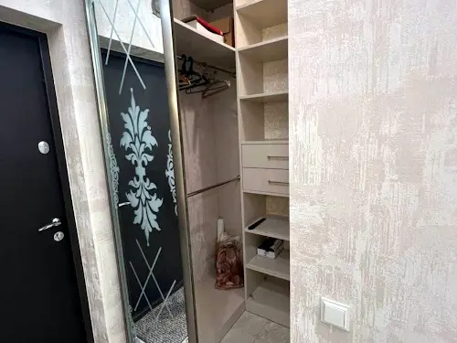 квартира за адресою Дніпровська набережна вул., 18-А