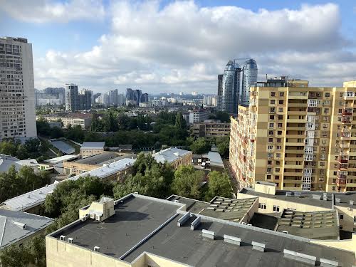 квартира за адресою Євгена Коновальця вул. (Щорса), 36-В