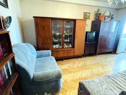 квартира за адресою Нагірна, 12