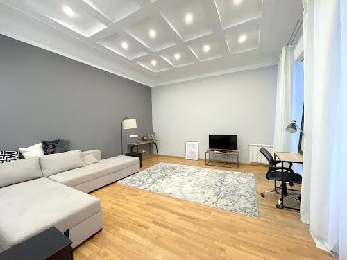 квартира за адресою Мала Житомирська вул., 5