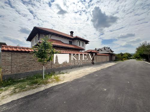 будинок за адресою с. Романків, Лісова вул.