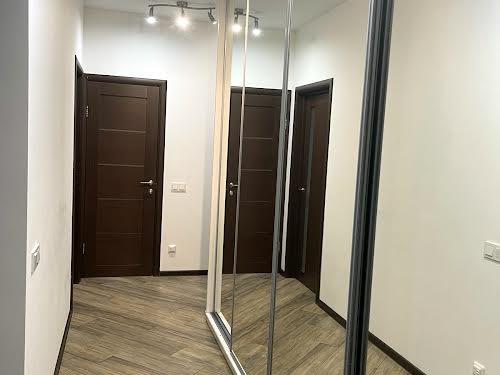 квартира за адресою Регенераторна вул., 4к1