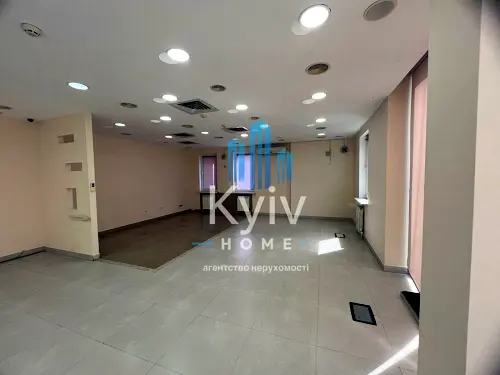 комерційна за адресою Басейна вул., 7
